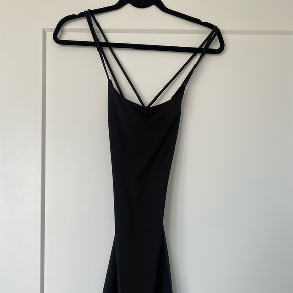 XS Black Backless Chris Cross Cocktail Dress - Picture 3 of 5